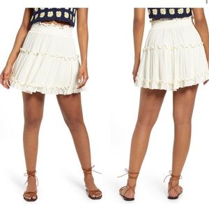 NWOT Lulus Tiered Cream Skirt